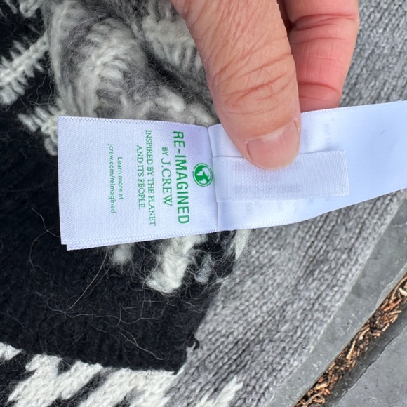 JCREW Wool, Alpaca blend sweater Large - Picture 5 of 9